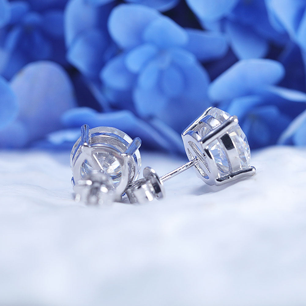 Classic 4 Prong Round Cut D Color Moissanite Stud Earrings