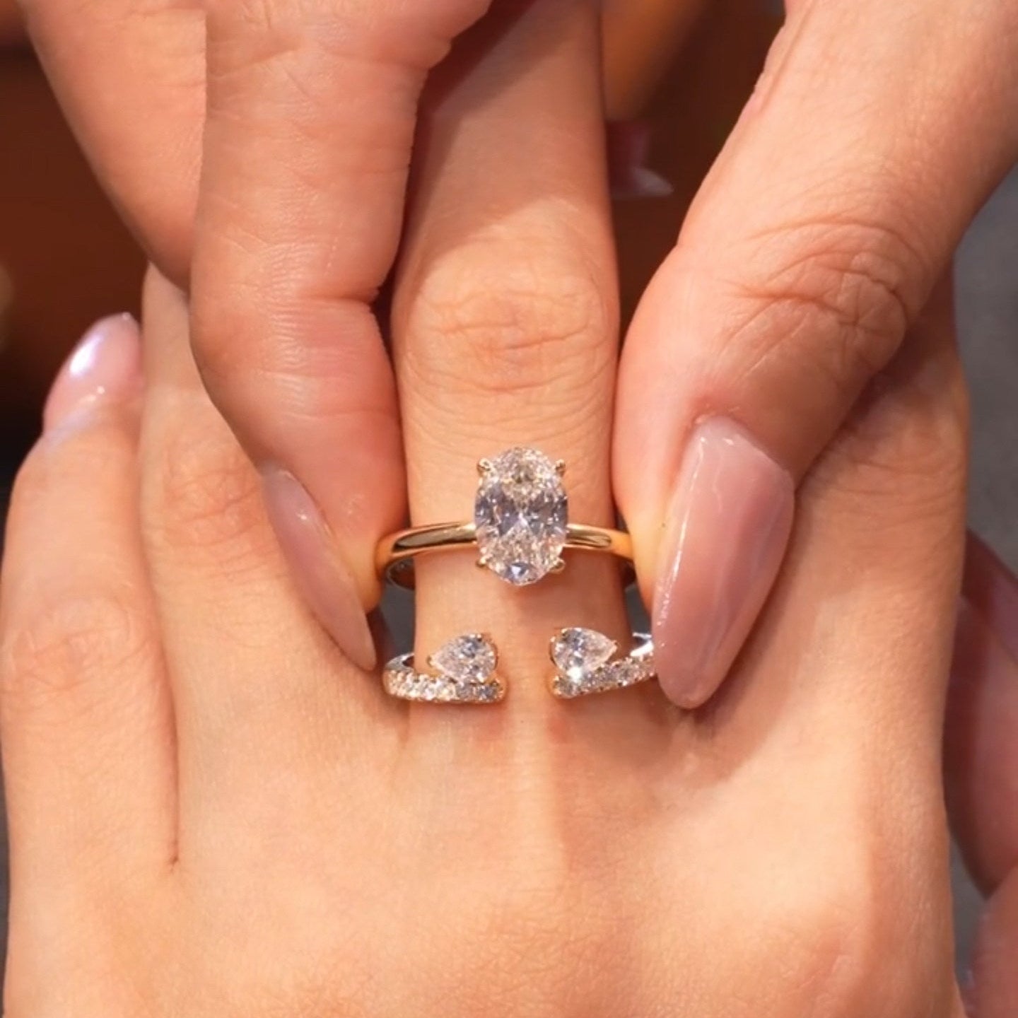 2PCS Oval Cut Insert Wedding Ring Set In Sterling Silver