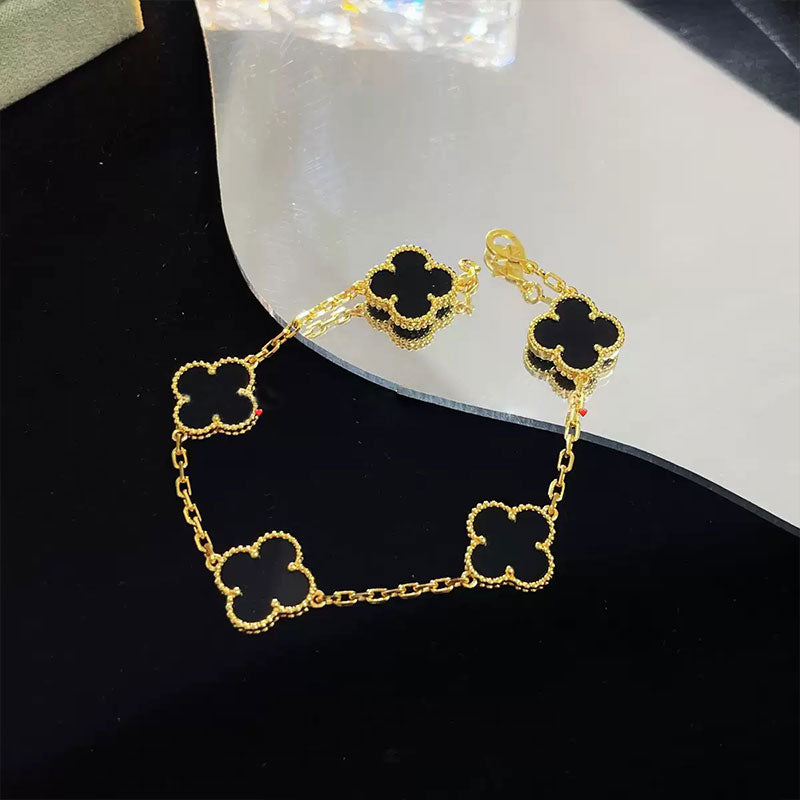 Four-leaf Clover Five-flower Bracelet