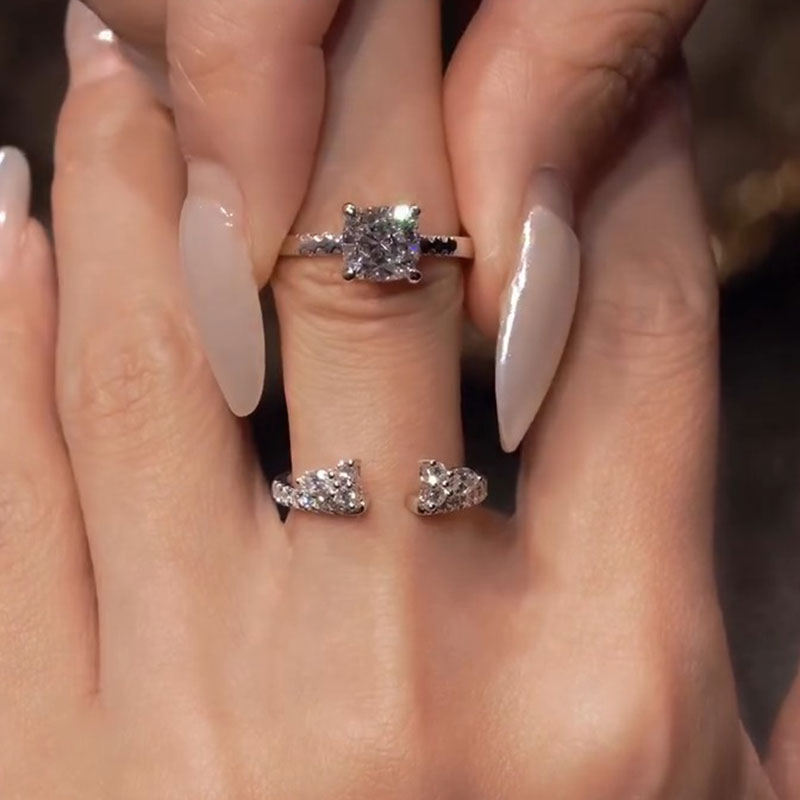 Elegant 2PCS Cushion Cut Bridal Set In Sterling Silver