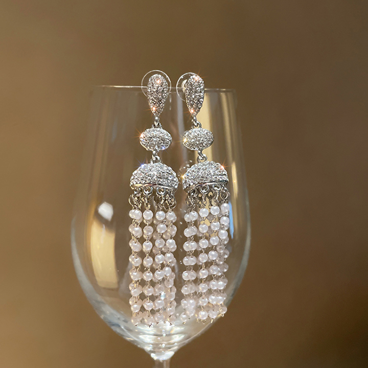 Rhinestones Paved Drop Earrings With Pearl Fringe