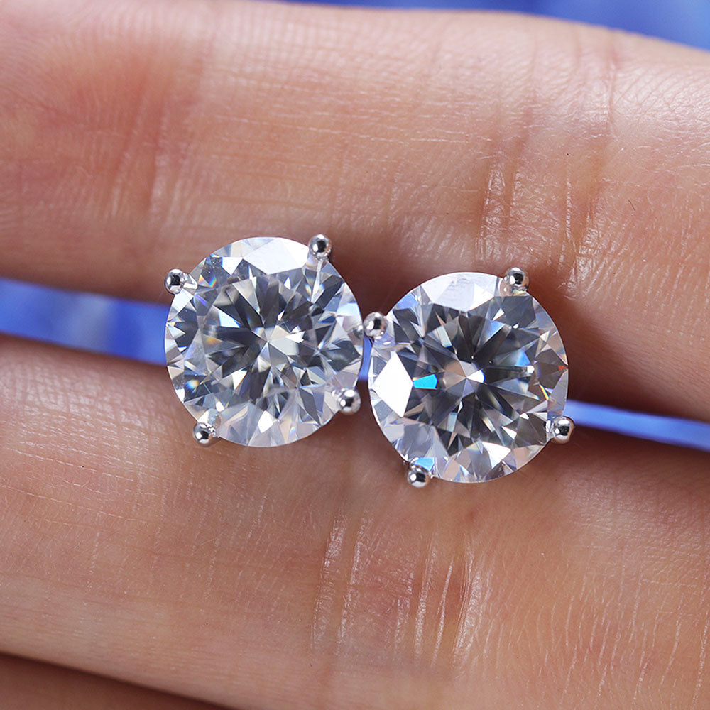 Classic 4 Prong Round Cut D Color Moissanite Stud Earrings