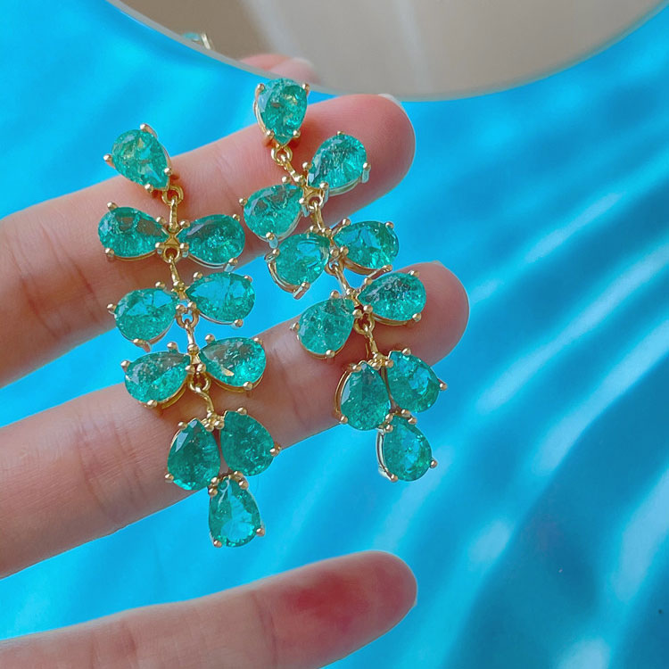Golden Tone Emerald Green Simulate Crystal Leaves Drop Earrings