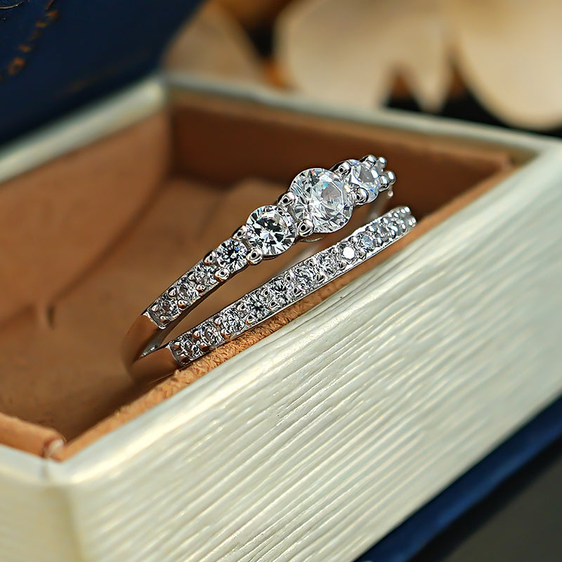 New Design Round Cut Sterling Silver Band