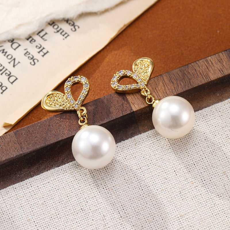 Elegant Heart Design Pearl Drop Earrings