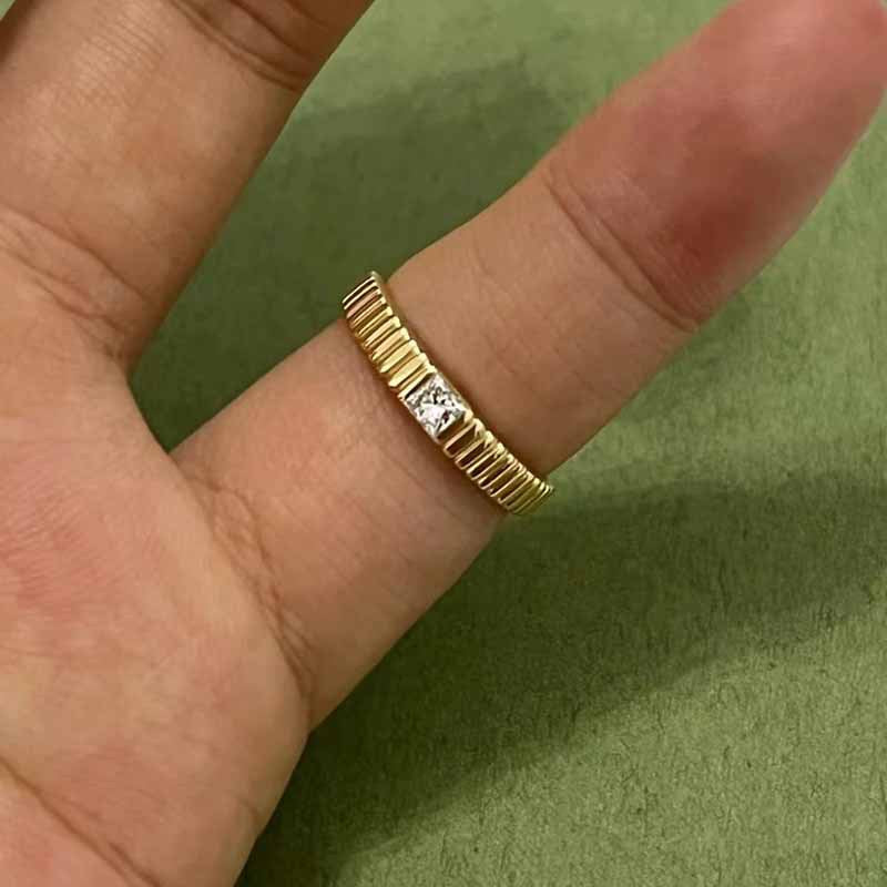 Grosgrain Design Golden Tone Ring