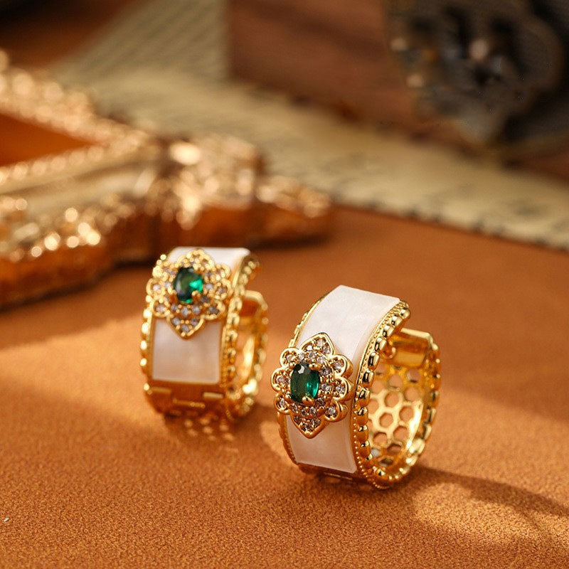 Luxury Vintage Flower Enamel Heart Earrings