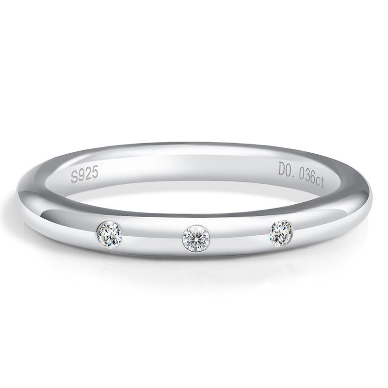 Classic Moissanite 18k White Gold Plated Band