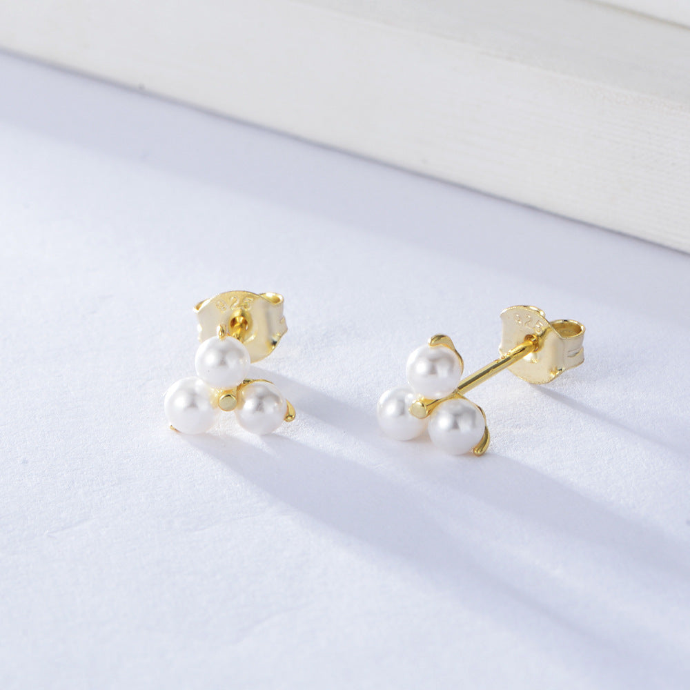 Unique Design Pearls Stud Earrings