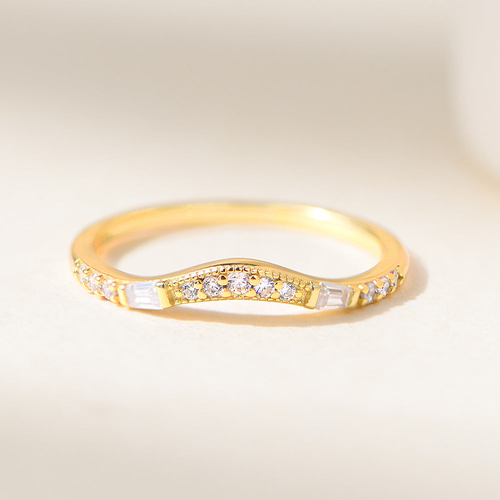 V-shaped Crown Sterling Silver Band