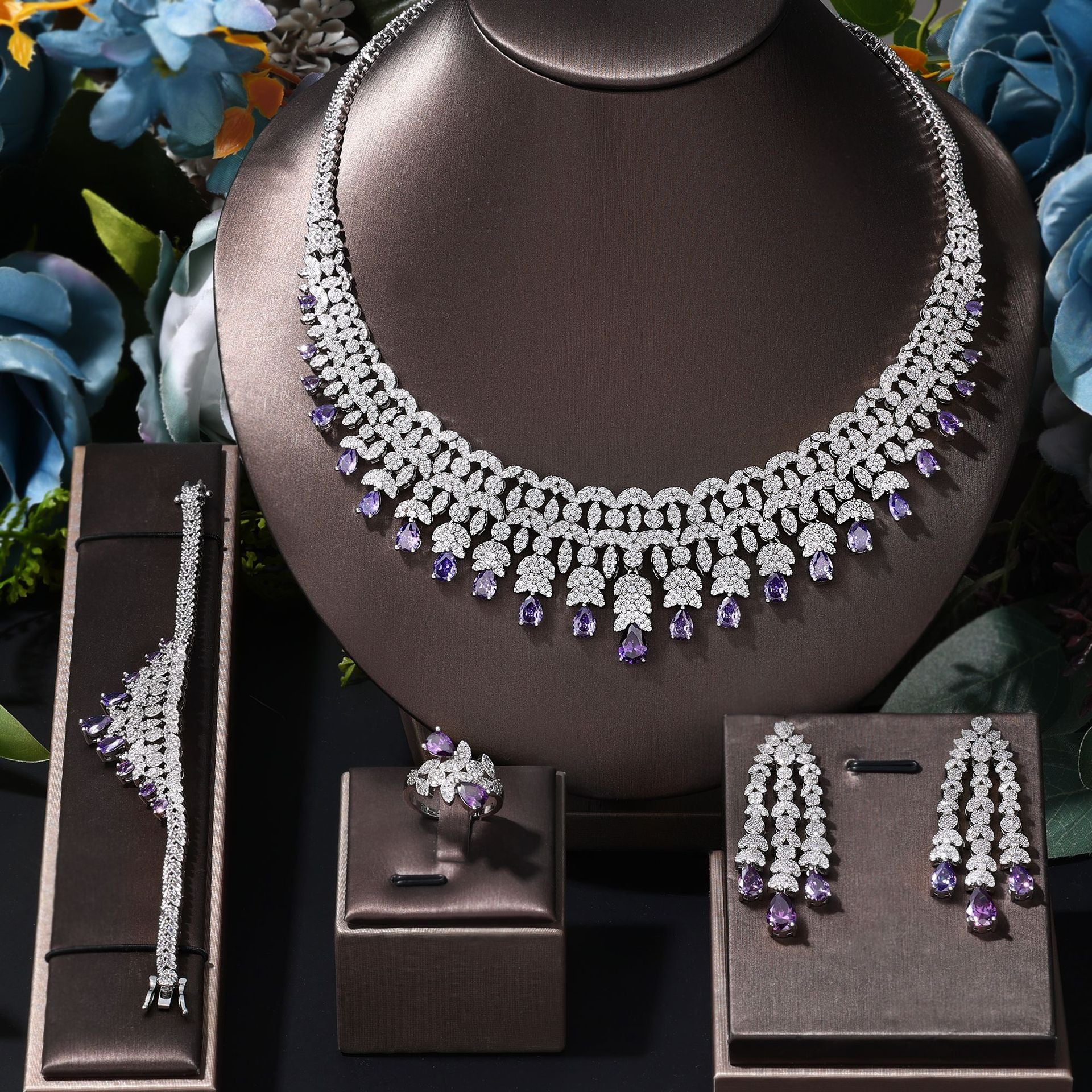 Fashionable and Dazzling Full Diamond Jewelry Set