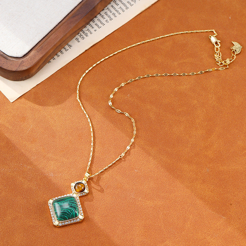 Vintage Malachite Pendant Necklace