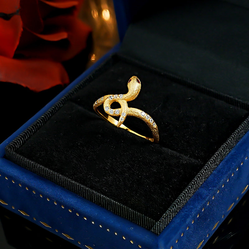 Unique Snake Design Silver Ring