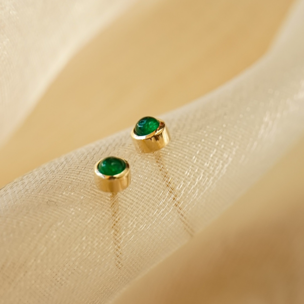 Vintage mini Golden Tone Green Stud Earrings in Sterling Silver