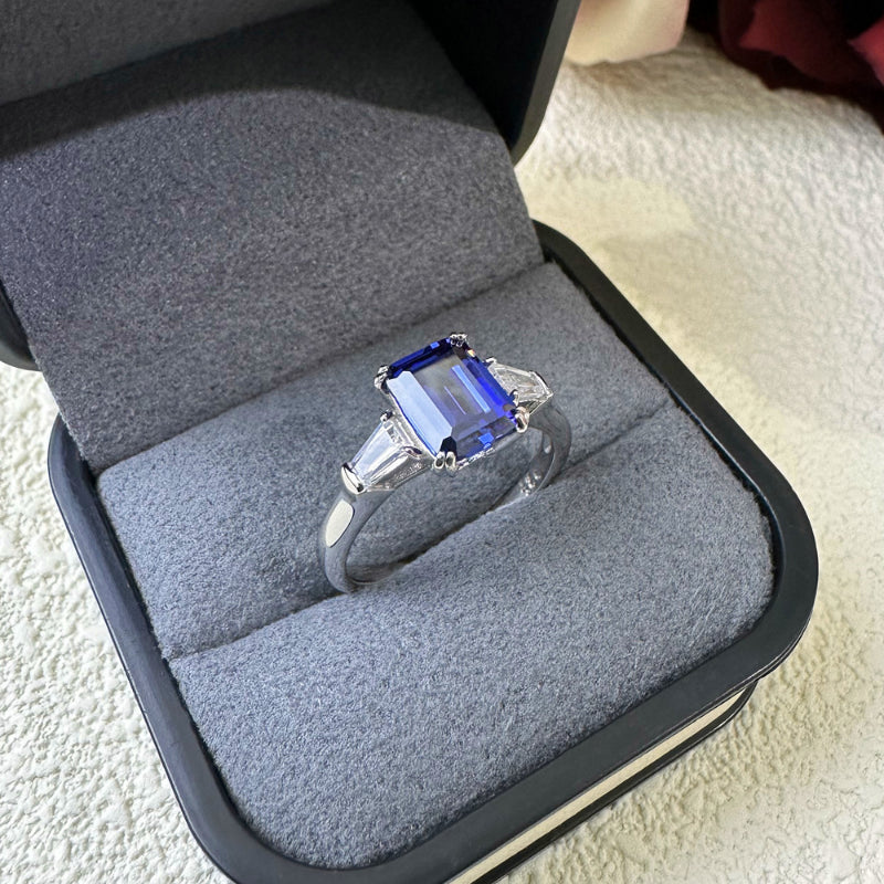 Unique Three Stone 2.5ct Tanzanite Blue Ring