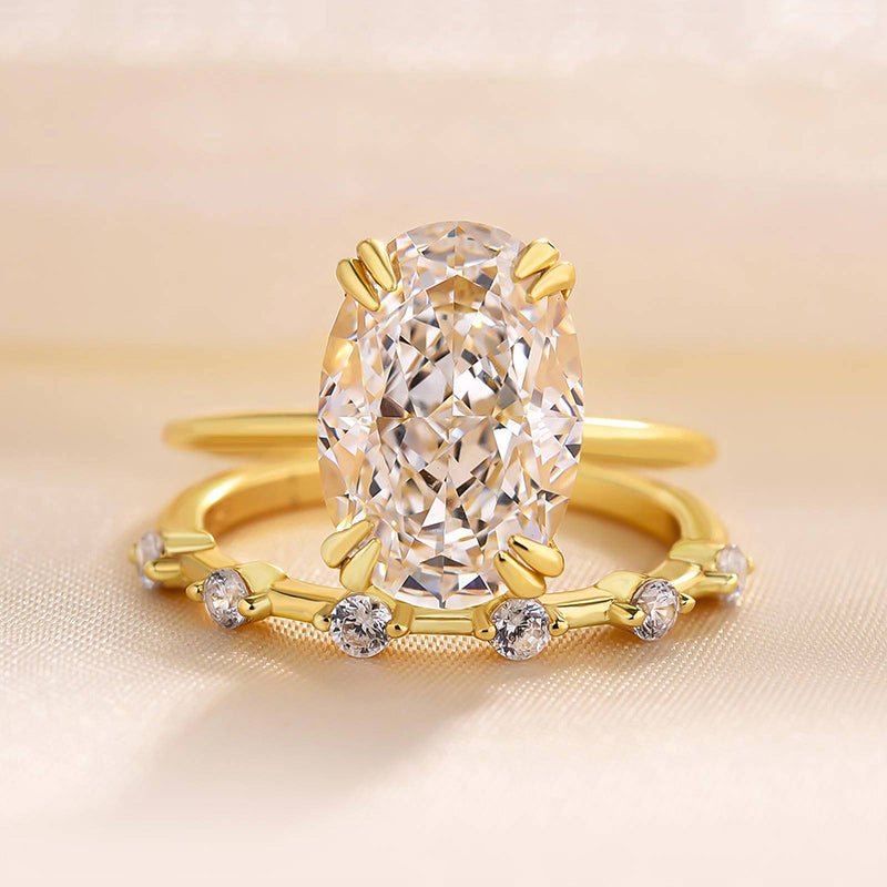 2Pcs Oval Cut Golden Tone Wedding Ring Bridal Set In Sterling Silver