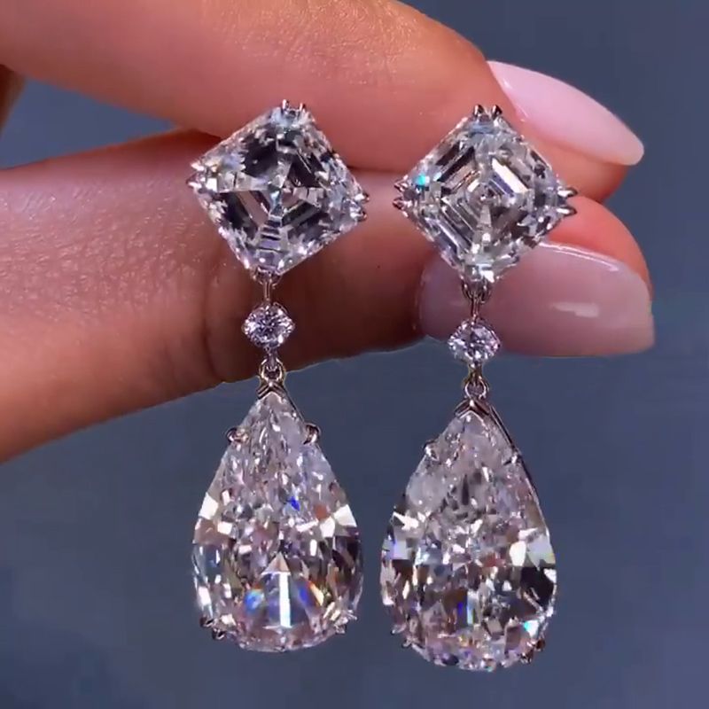 11ct Pear Cut White Zircon Drop Earrings