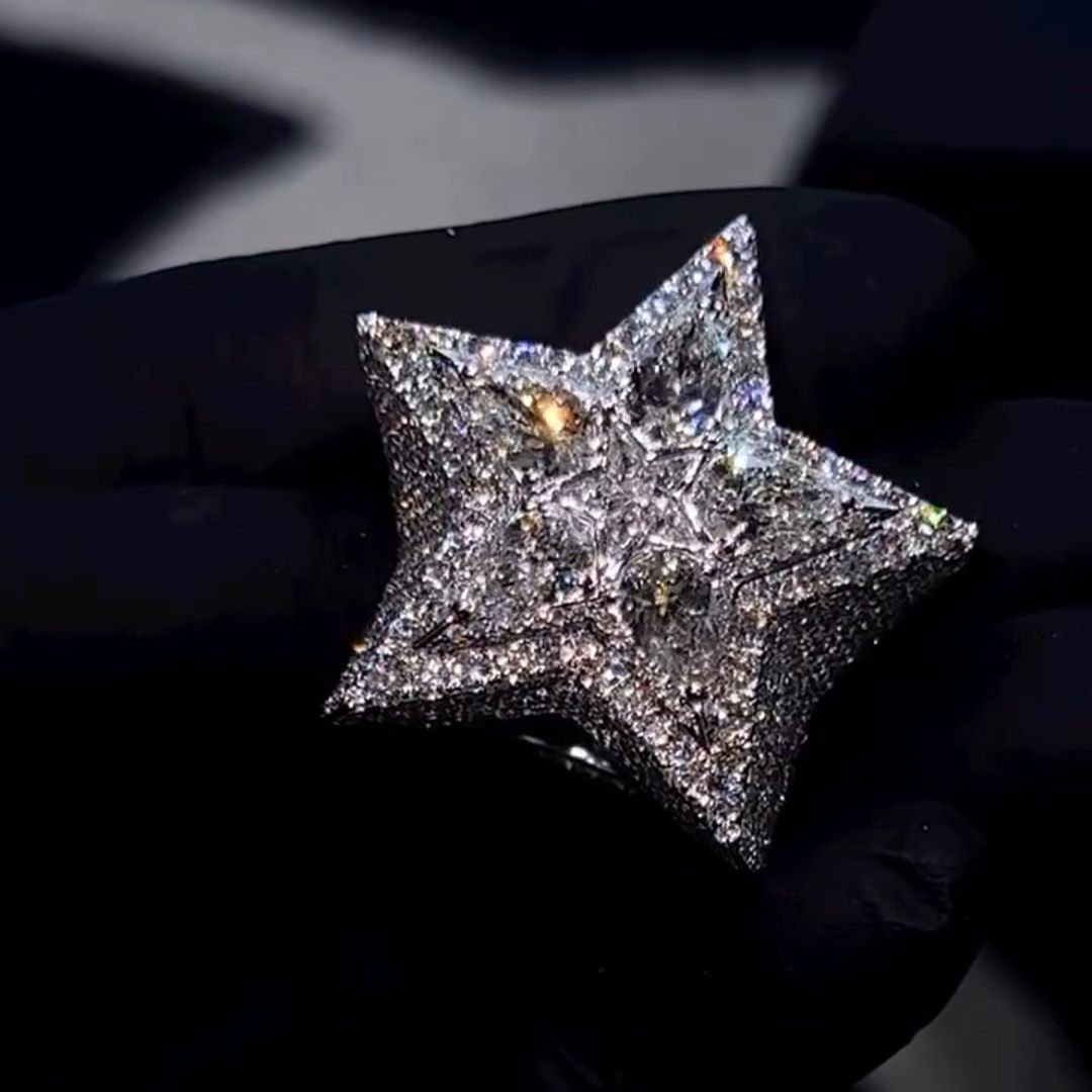 Handmade 23ct Pear-shaped Zircon Inlaid Luxury Sterling Silver Star Shape Men's Ring