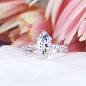 Vintage 2pcs Marquise Cut Sterling Silver Ring Set with Lace Band