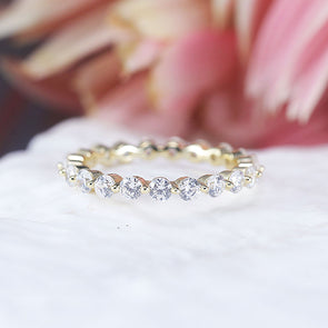 Gorgeous 2 Pcs Oval Cut Sterling Silver Ring Set