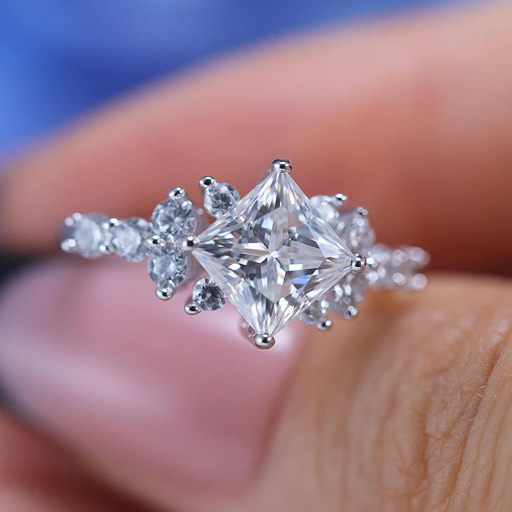 ShineofDiamond Retro Design Princess Cut Moissanite Ring