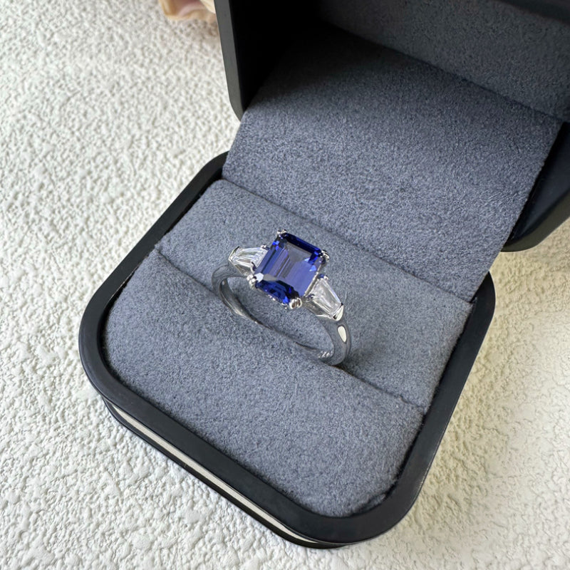 Unique Three Stone 2.5ct Tanzanite Blue Ring