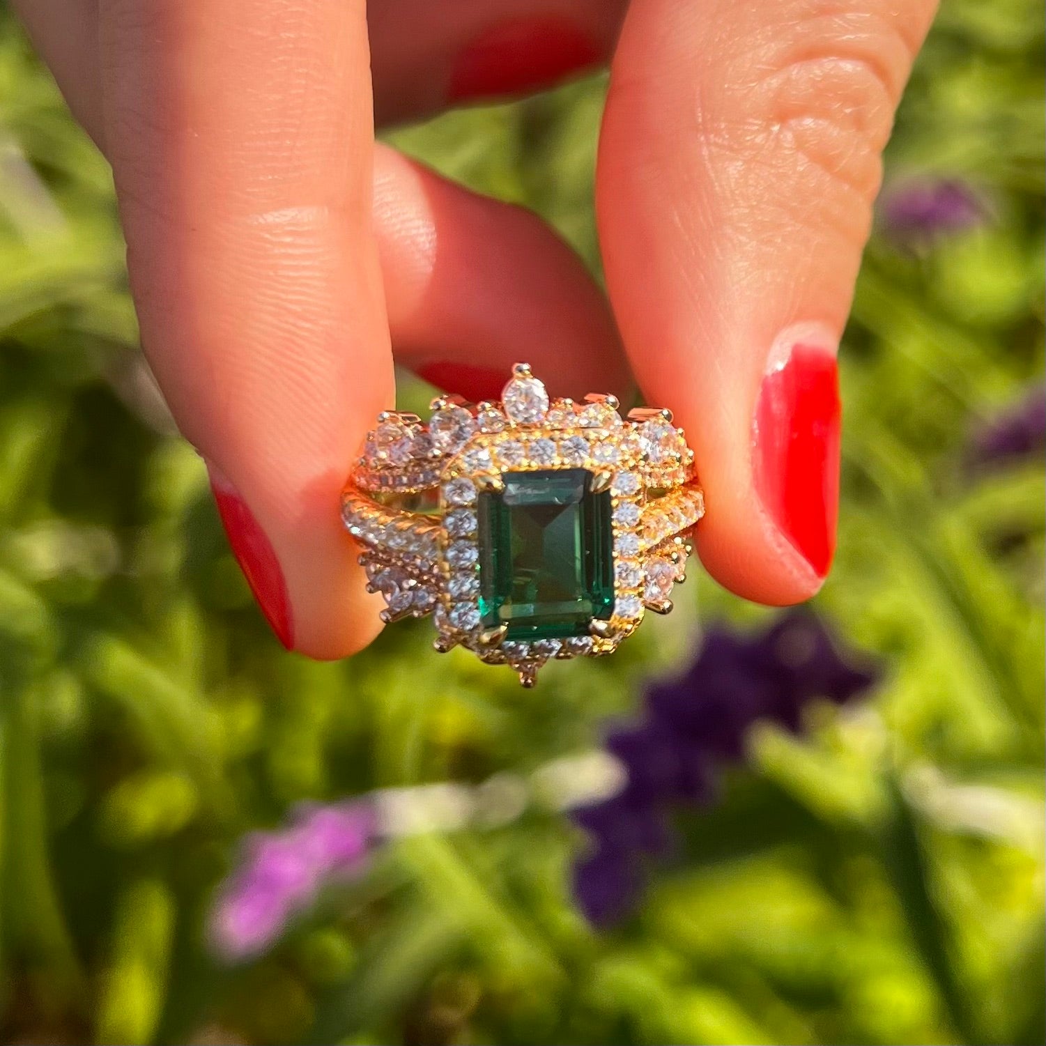 Vintage Green Emerald Cut Halo Insert Design 2 Pcs Bridal Sets