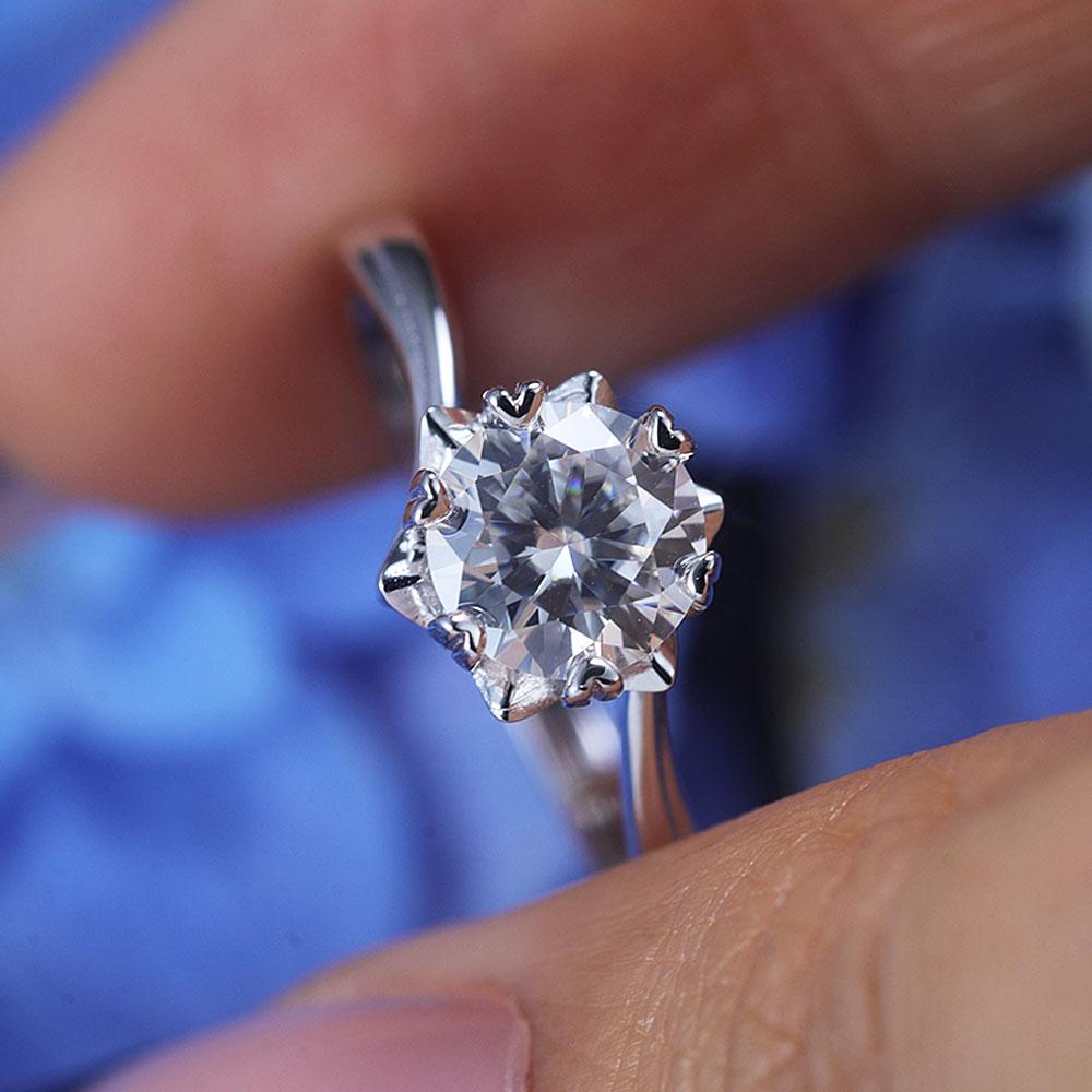 ShineofDiamond 1.0 CT Snowflake Design Round Cut Moissanite Ring
