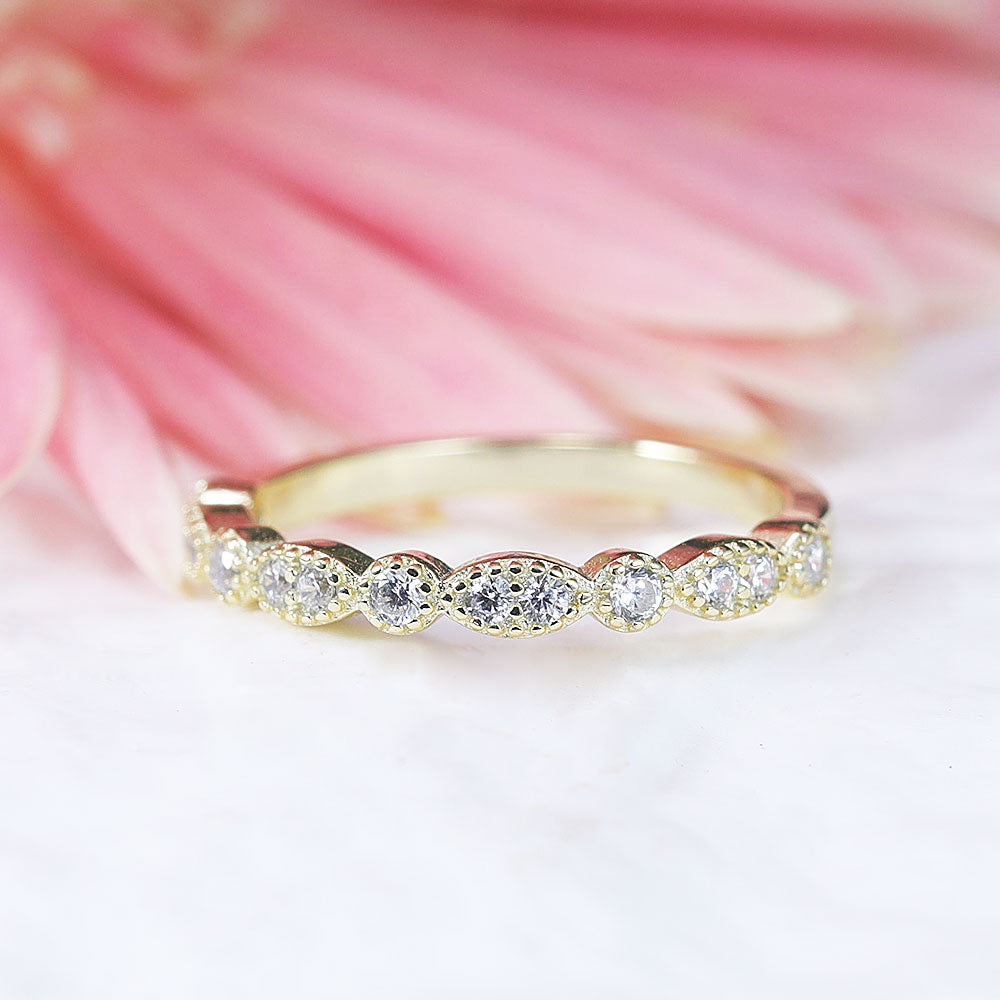 Stunning 2Pcs Radiant Cut Sterling Silver Ring Set With Half Eternity Band