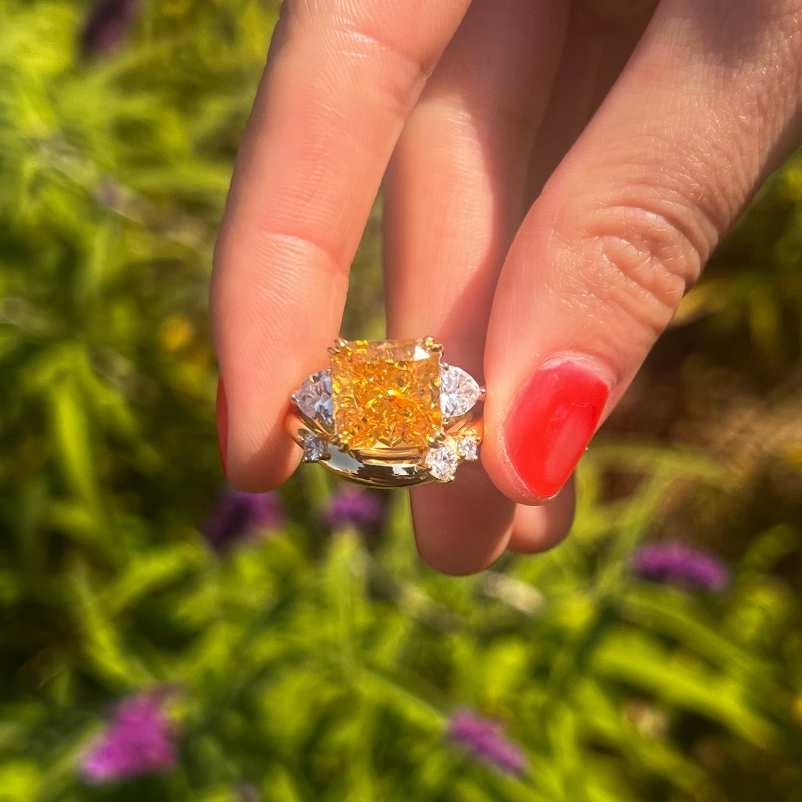 Sparkling 2 Pcs Yellow Radiant Cut Bridal Set