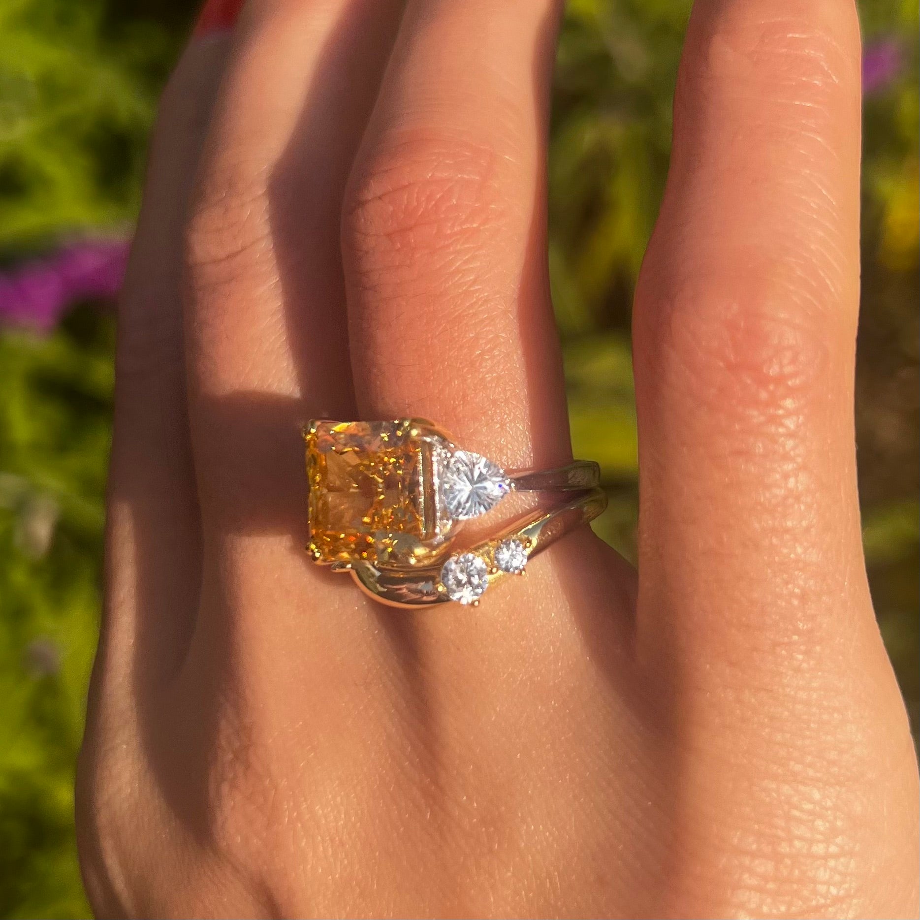 Sparkling 2 Pcs Yellow Radiant Cut Bridal Set