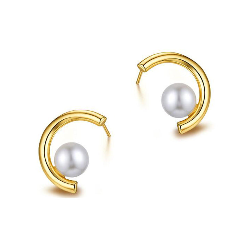 C Design Pearls Studding Earrings