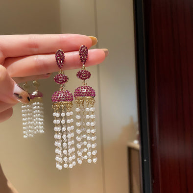 Rhinestones Paved Drop Earrings With Pearl Fringe