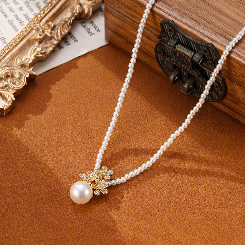 Sweet Flowers Pearl Design 18K Gold Plated Neckalce and Earrings