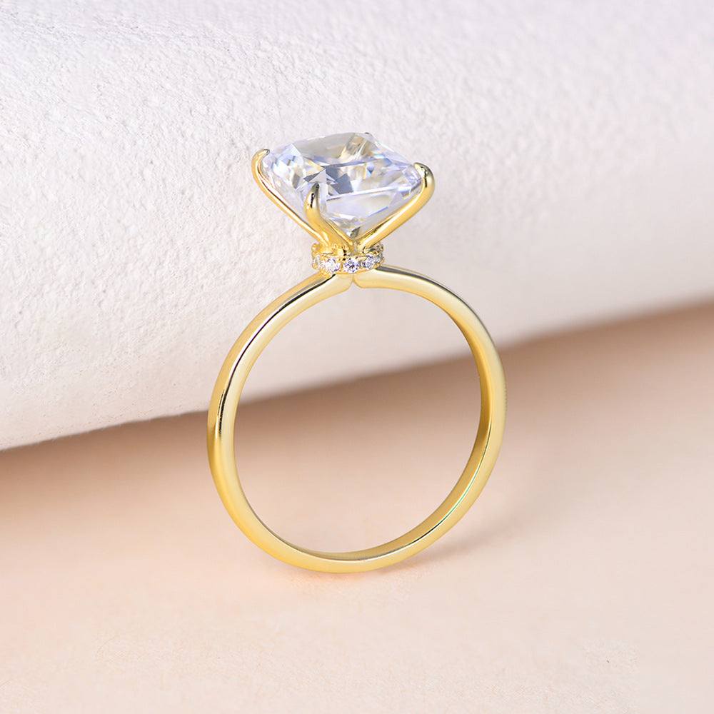 Stunning 4.0 CT Ice Cut Sterling SIiver Engagement Ring