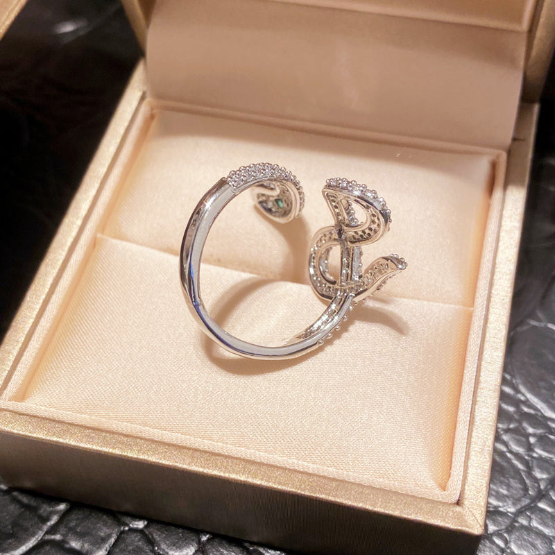 Snake Design Fashion Ring With Green Eyes