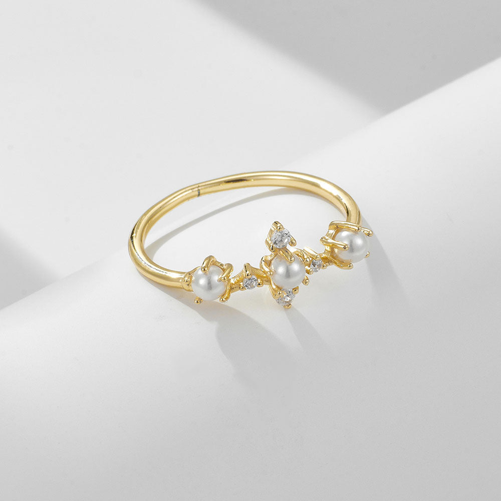 Crown Design Pearl Sterling Silver Ring