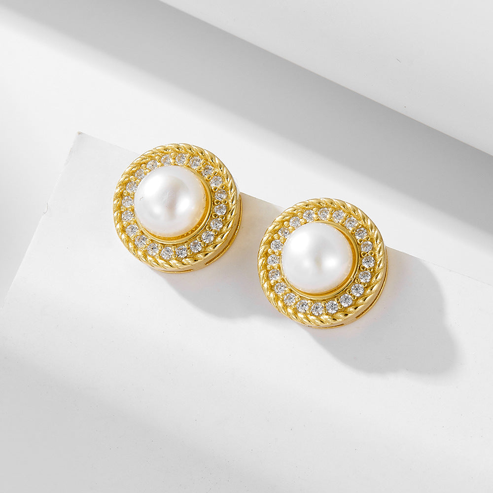 Retro Halo Natural Pearls Stud Earrings