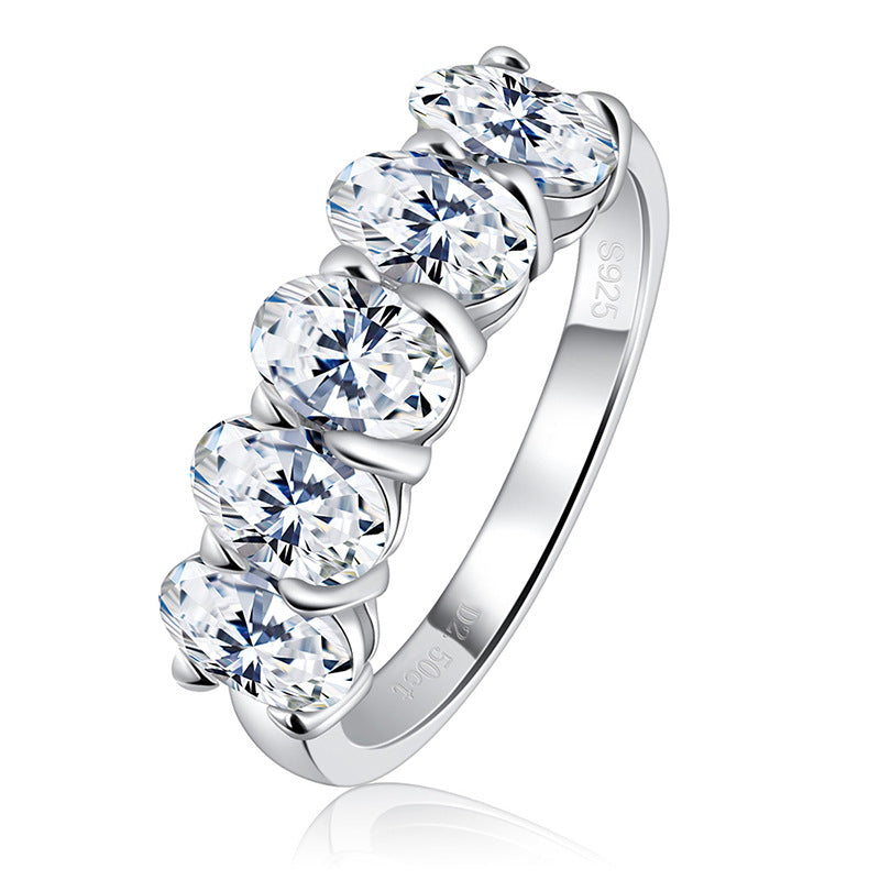 2.5 Ct Oval Cut Moissanite White Gold Band