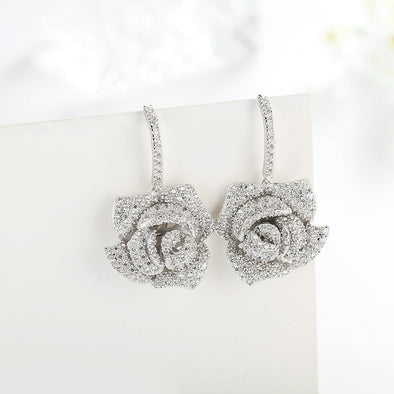 Rose Design Drop Earrings In Silver Tone