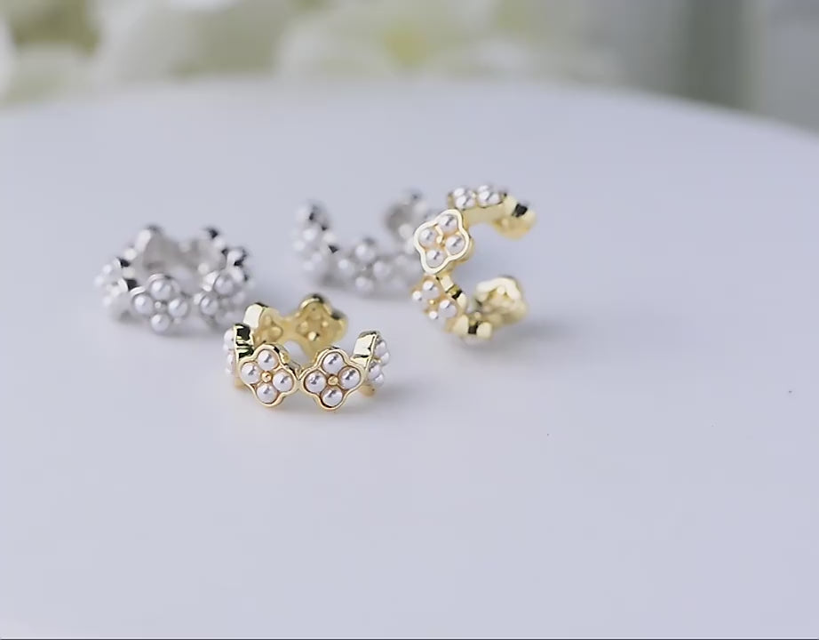 Vintage Design Peals Sterling Clip Earrings