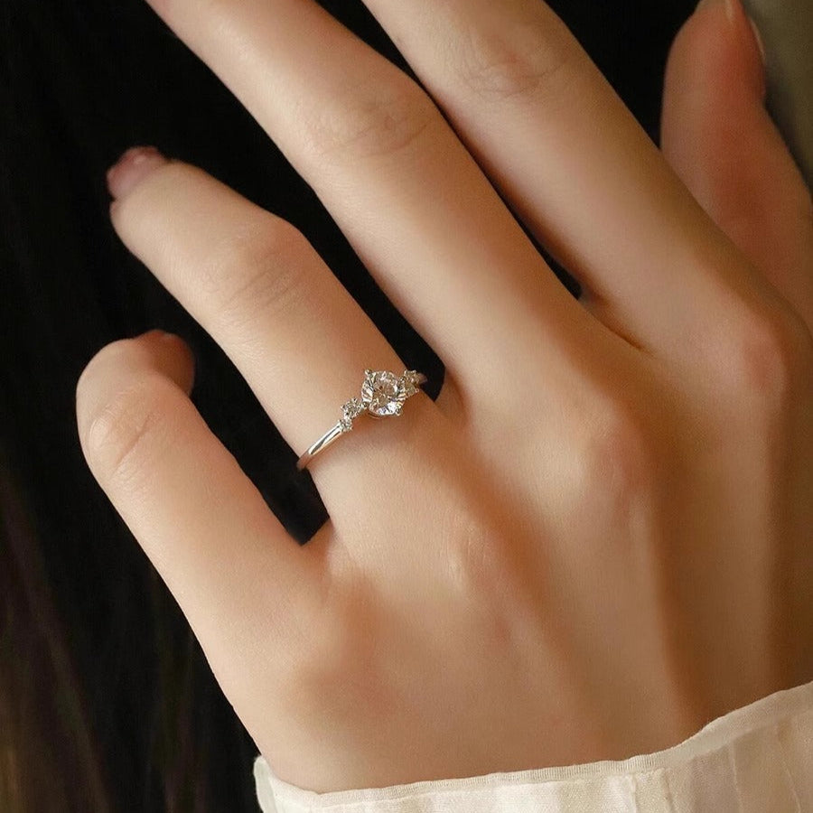 1CT Round Cut Lunaire Cluster Moissanite Engagement Ring in Sterling Silver