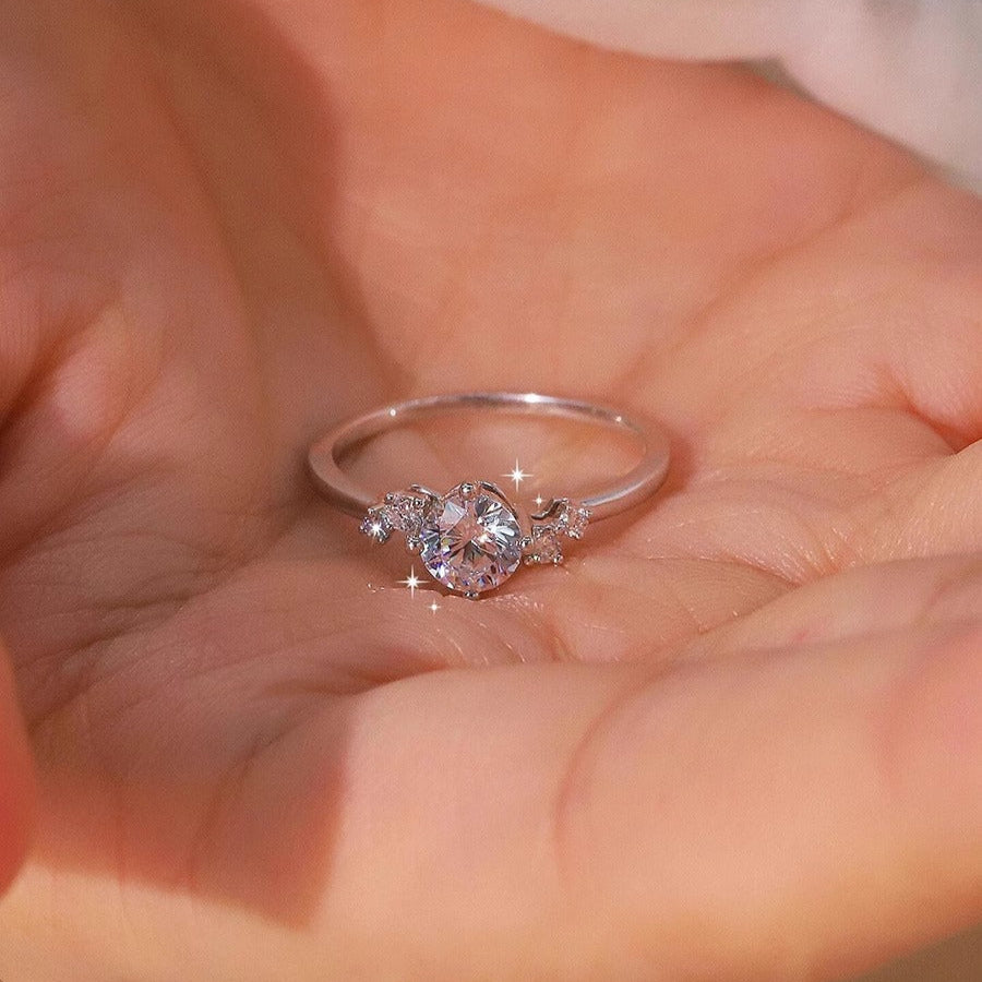 1CT Round Cut Lunaire Cluster Moissanite Engagement Ring in Sterling Silver