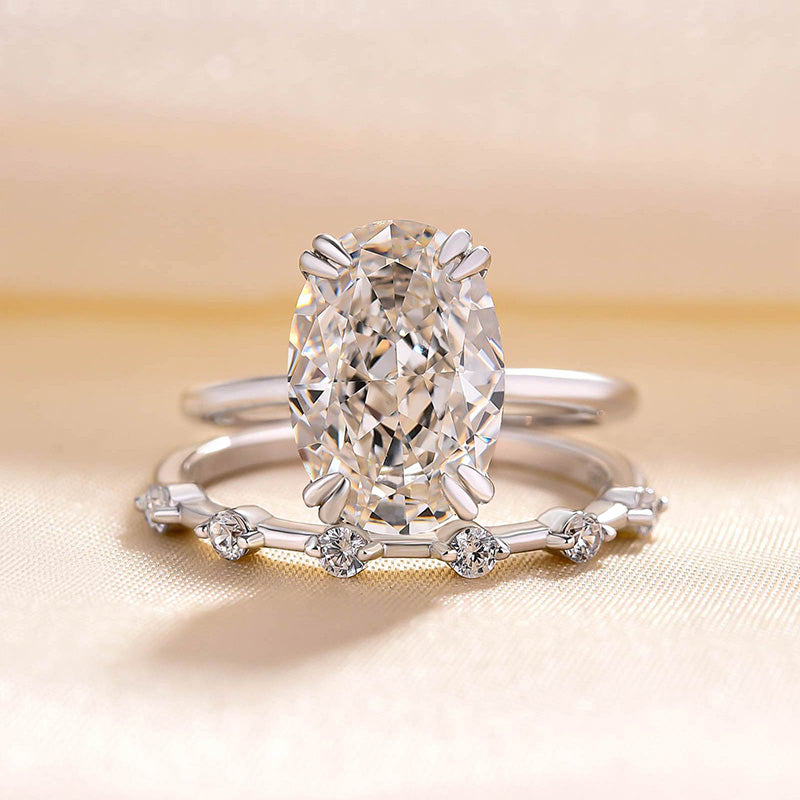 2Pcs Oval Cut Golden Tone Wedding Ring Bridal Set In Sterling Silver