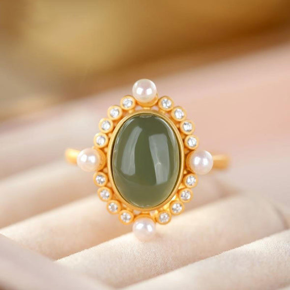 Vintage Sterling Silver Oval Jade Pearl Ring