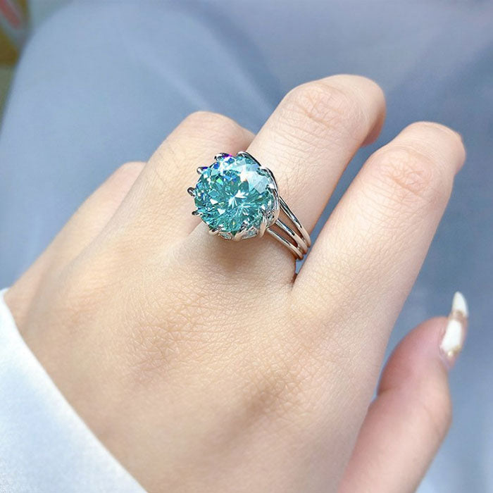Unique Design Round Cut Green Moissanite Sterling Silver Engagement Ring